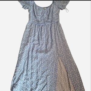 Floral Blue Maxi Dress with Short Sleeves